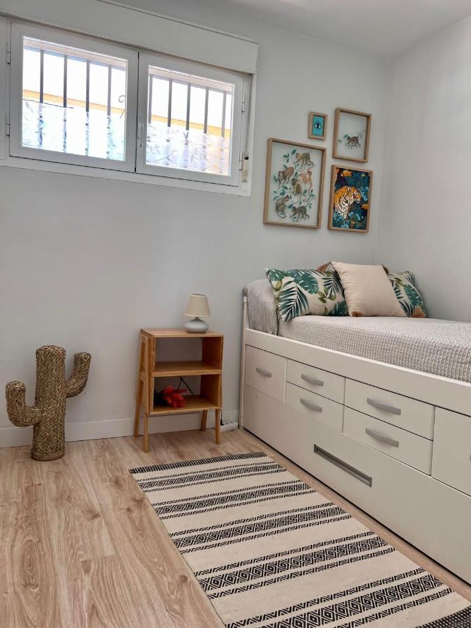 Suite Bonalba Аликанте Экстерьер фото