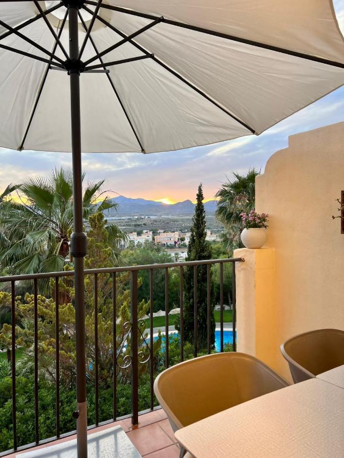 Suite Bonalba Аликанте Экстерьер фото